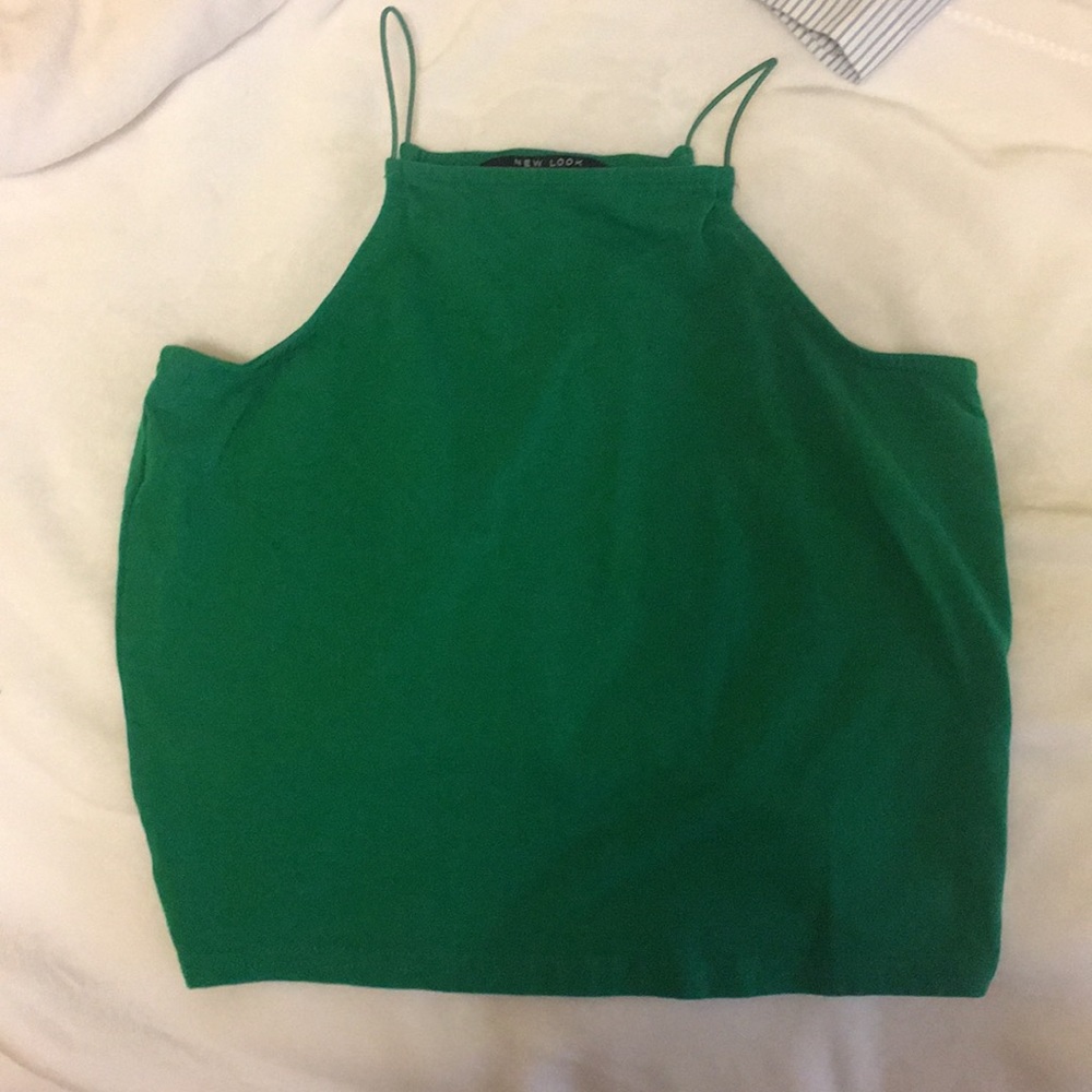 Green crop top ☘️☘️☘️